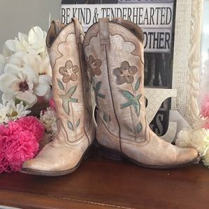 Bed Stu Valencia Hand Crafted Boots ✨